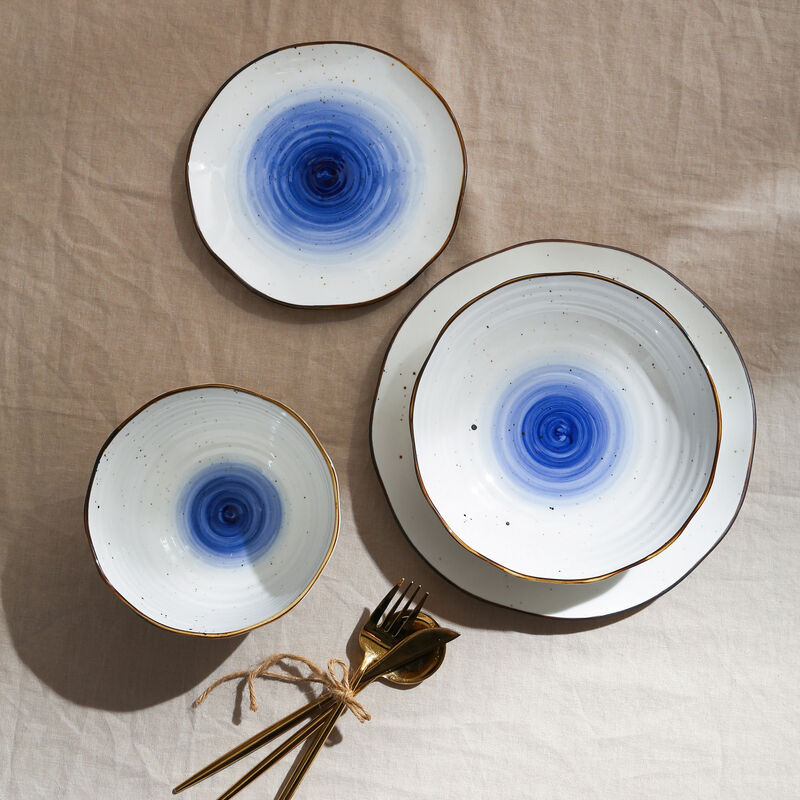 Christian Siriano Luma Porcelain 16 Piece Dinnerware Set