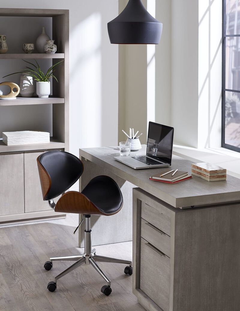 Oxford Three-Drawer Single Pedestal Desk