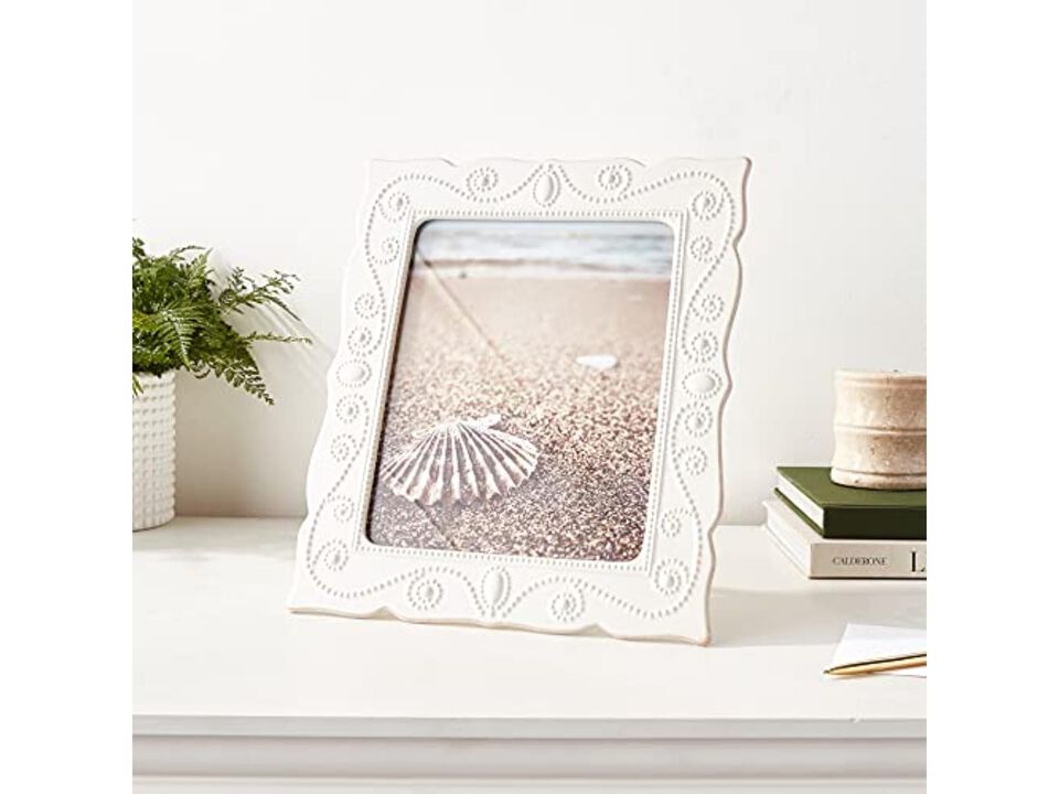 Lenox White French Perle 8" X 10" Frame, 3.80 LB