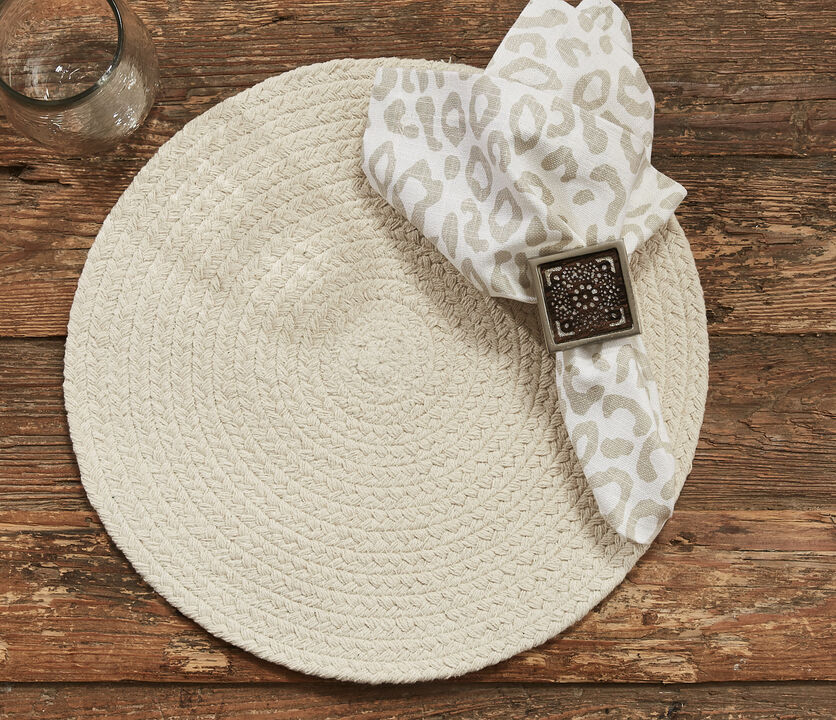 Split P Beige Essex Round Placemat Set of 4