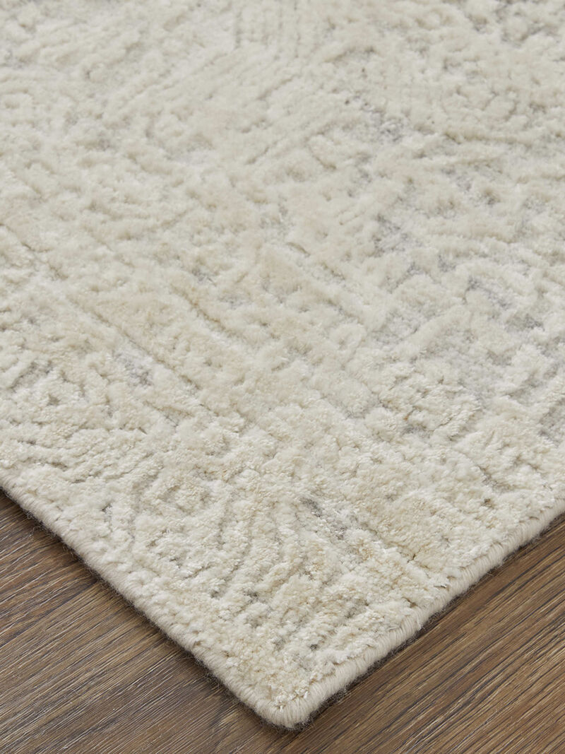 Eastfield 6989F 3' x 5' Ivory Rug