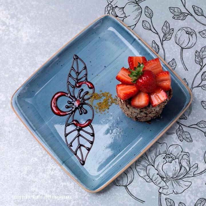 Dusk 8.5" x 8" Square Blue Porcelain Plate (Set of 2)