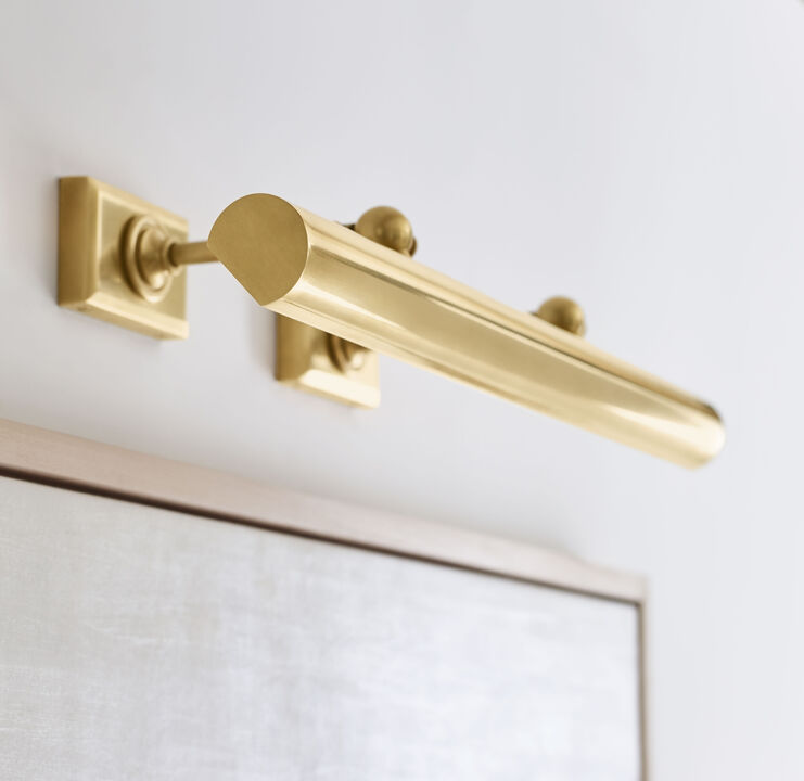24" Cabinet Maker's Picture Light in Antique Brass