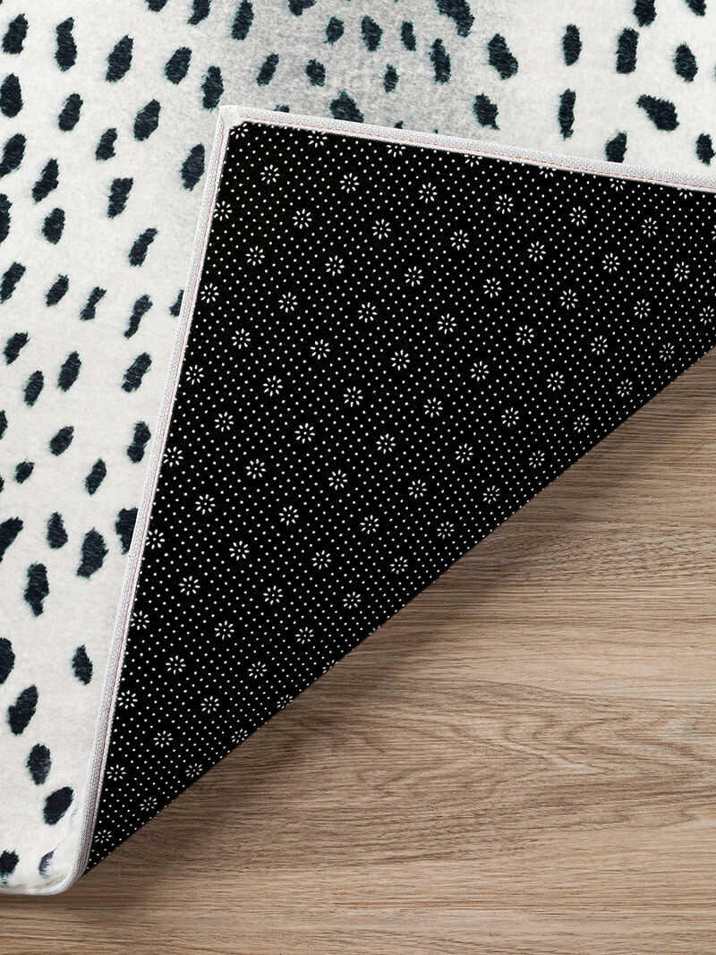 Akina AK3 Ivory 8' x 10' Rug