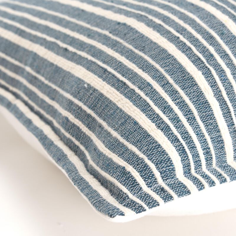 T19732 Pillow