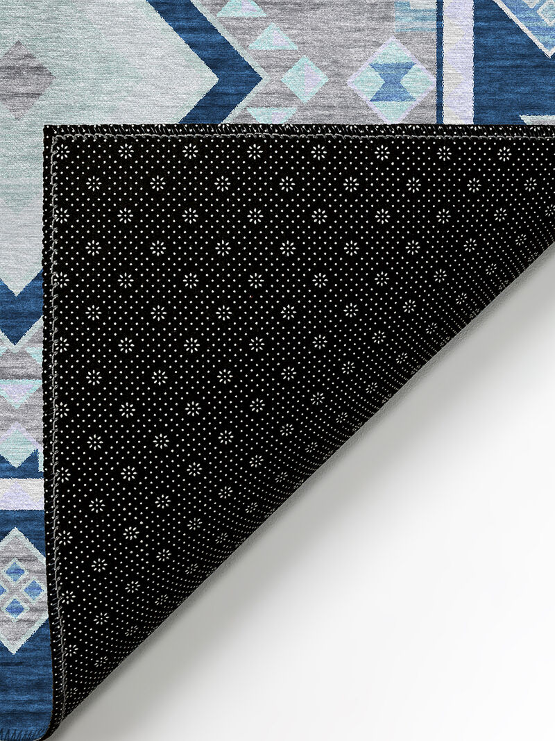 Phoenix PH2 Denim 3' x 5' Rug