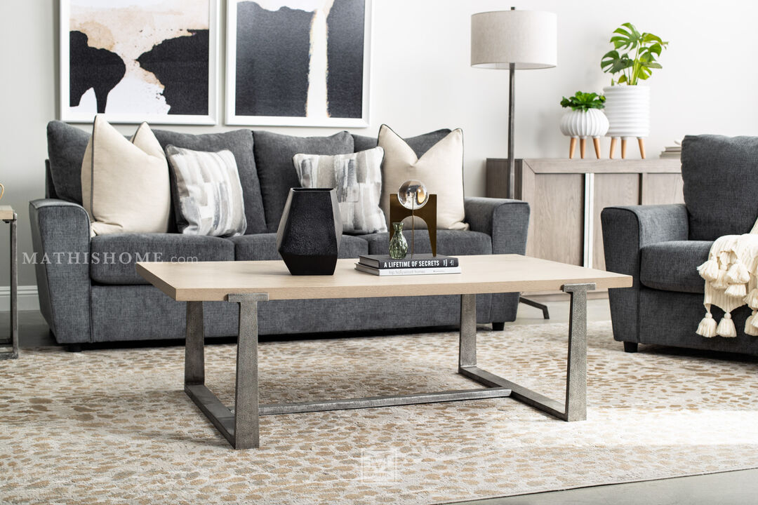 Dalenville Rectangular Coffee Table