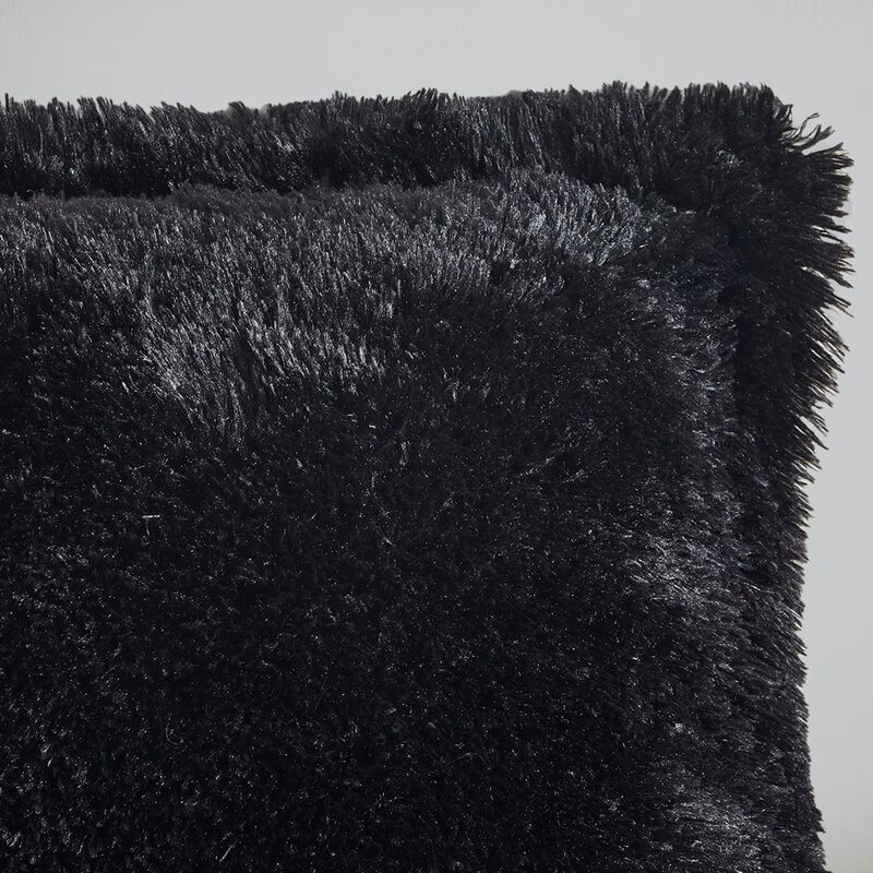 Gracie Mills Susie Solid Shaggy Long Fur Duvet Cover Set