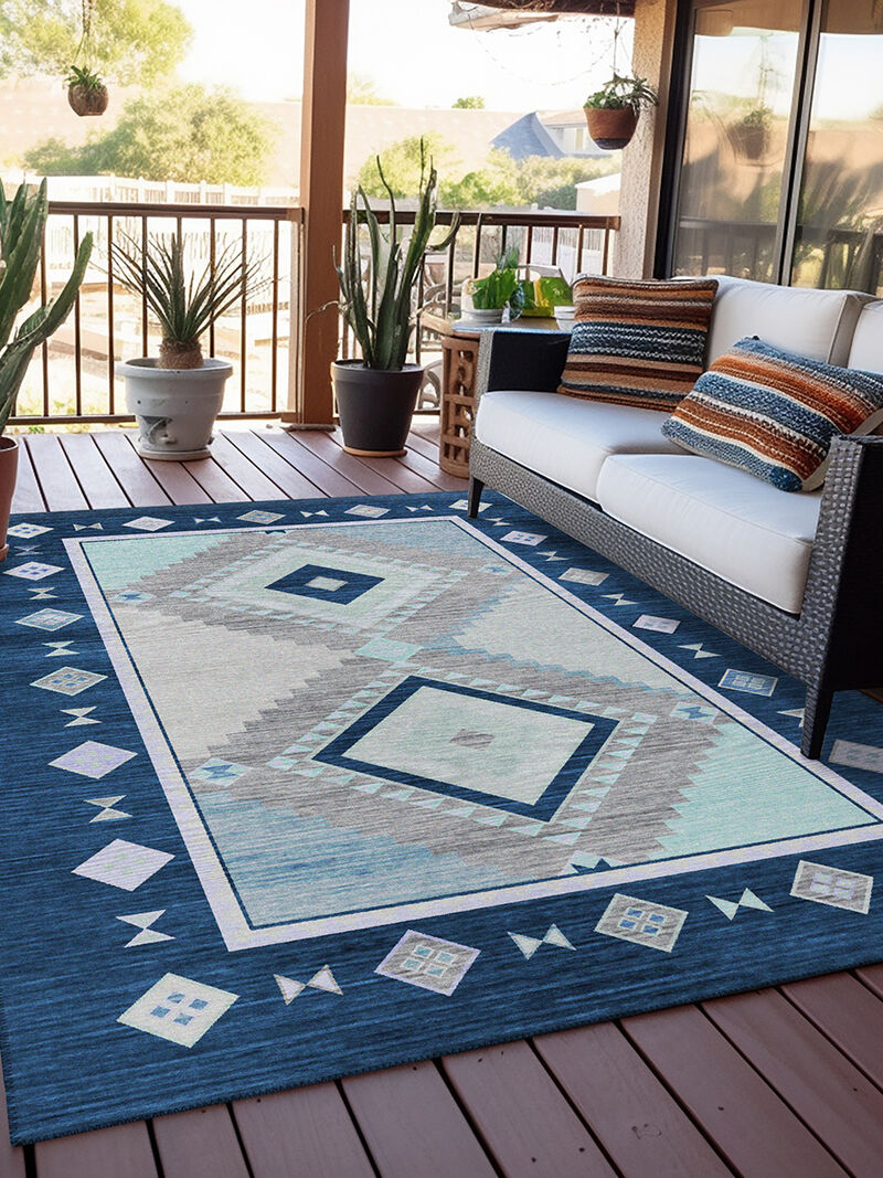 Phoenix PH2 Denim 3' x 5' Rug