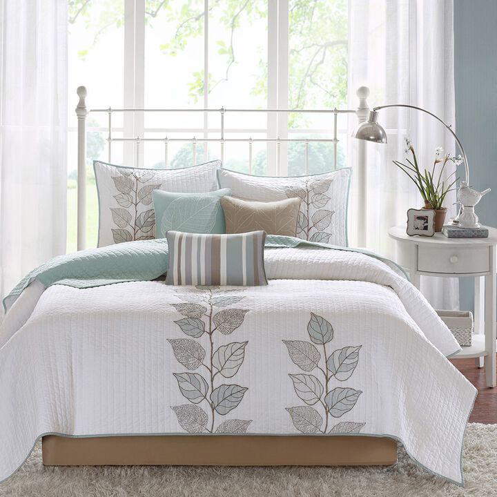 Gracie Mills Forest 6-Piece Embroidered Quilt Set with Throw Pillows