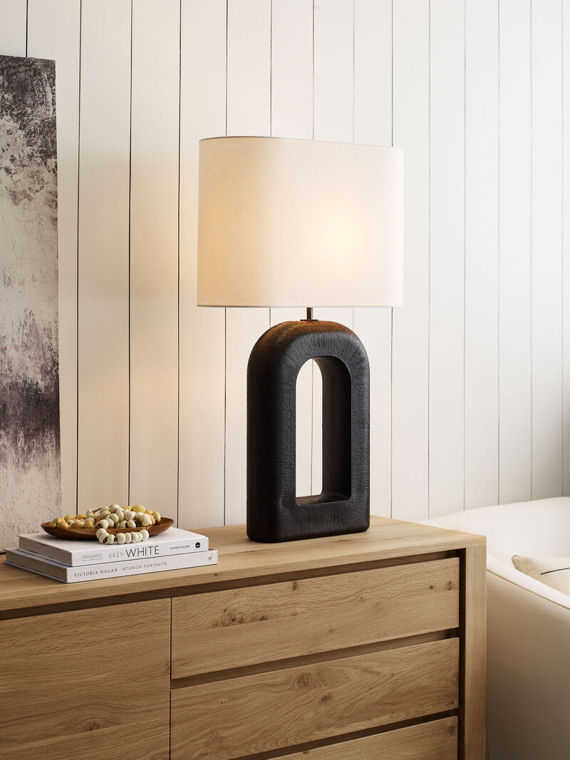Utopia Large Combed Table Lamp