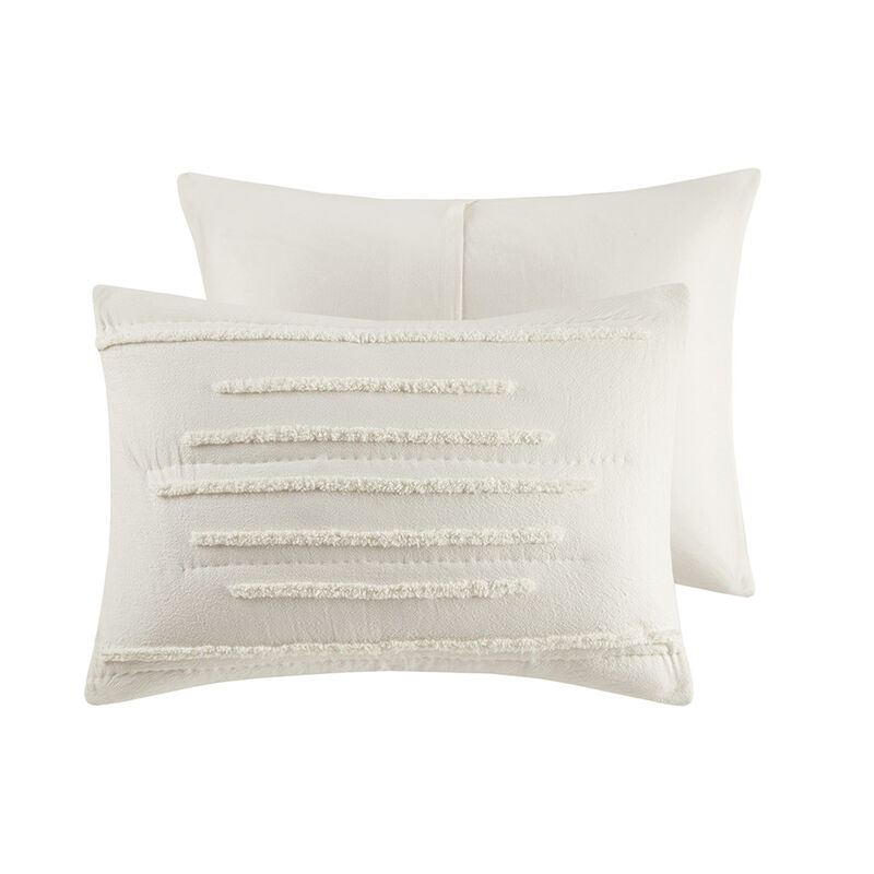 Gracie Mills Sotelo Modern Chenille Trimmed Cotton Quilt Set