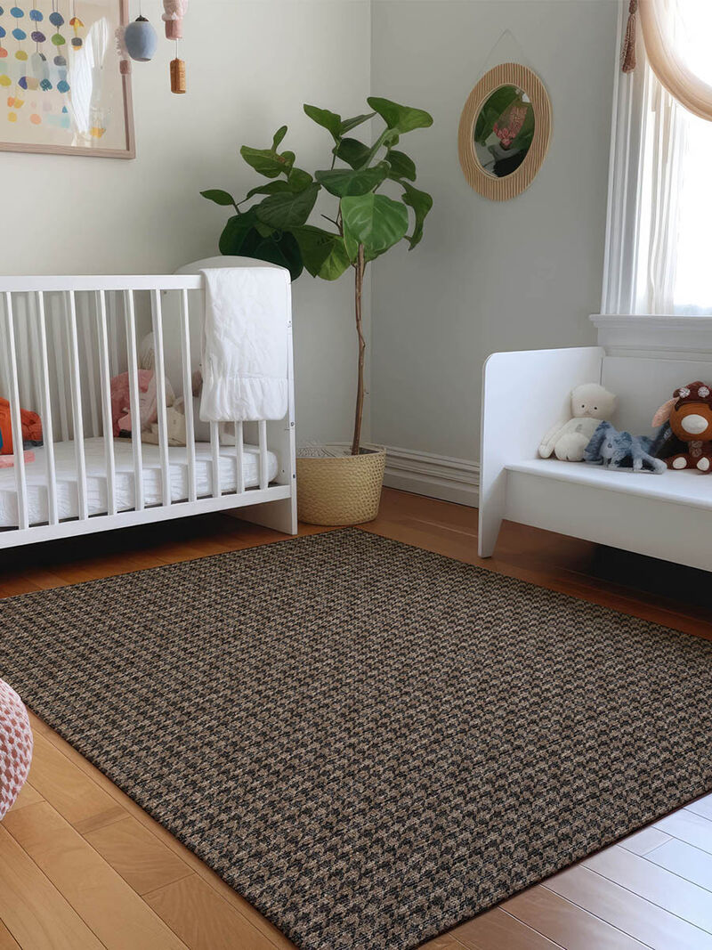 Hinton HN1 Chocolate 3' x 5' Rug
