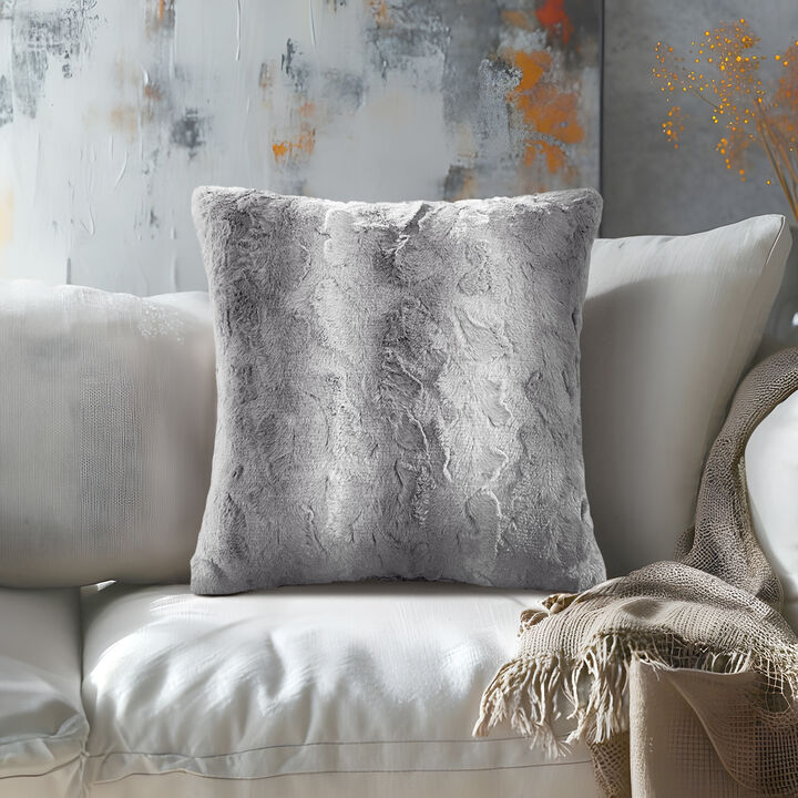 Gracie Mills Shawn Faux Brushed long Fur Square Pillow