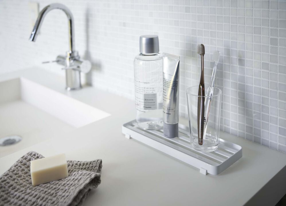 Slotted Tray
