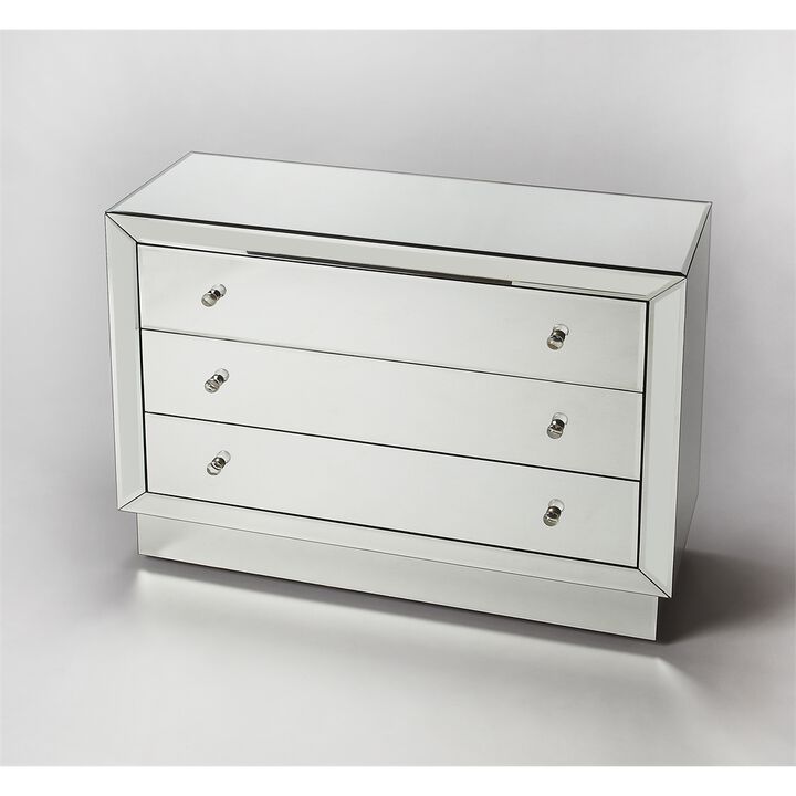 Mirrored Chest, Belen Kox