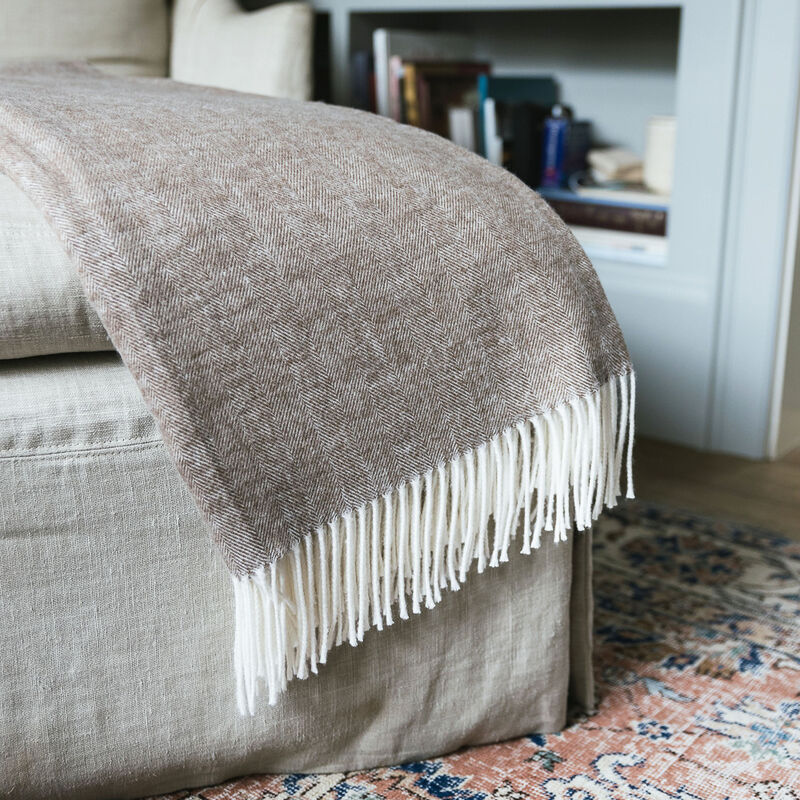 Bamboo Herringbone Tassel Throw