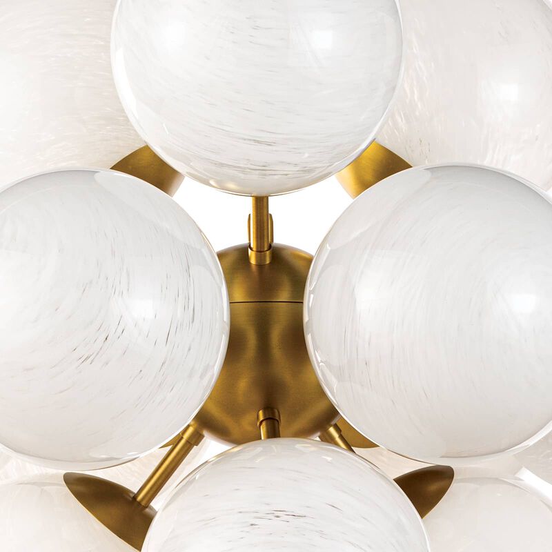 La Dame Chandelier