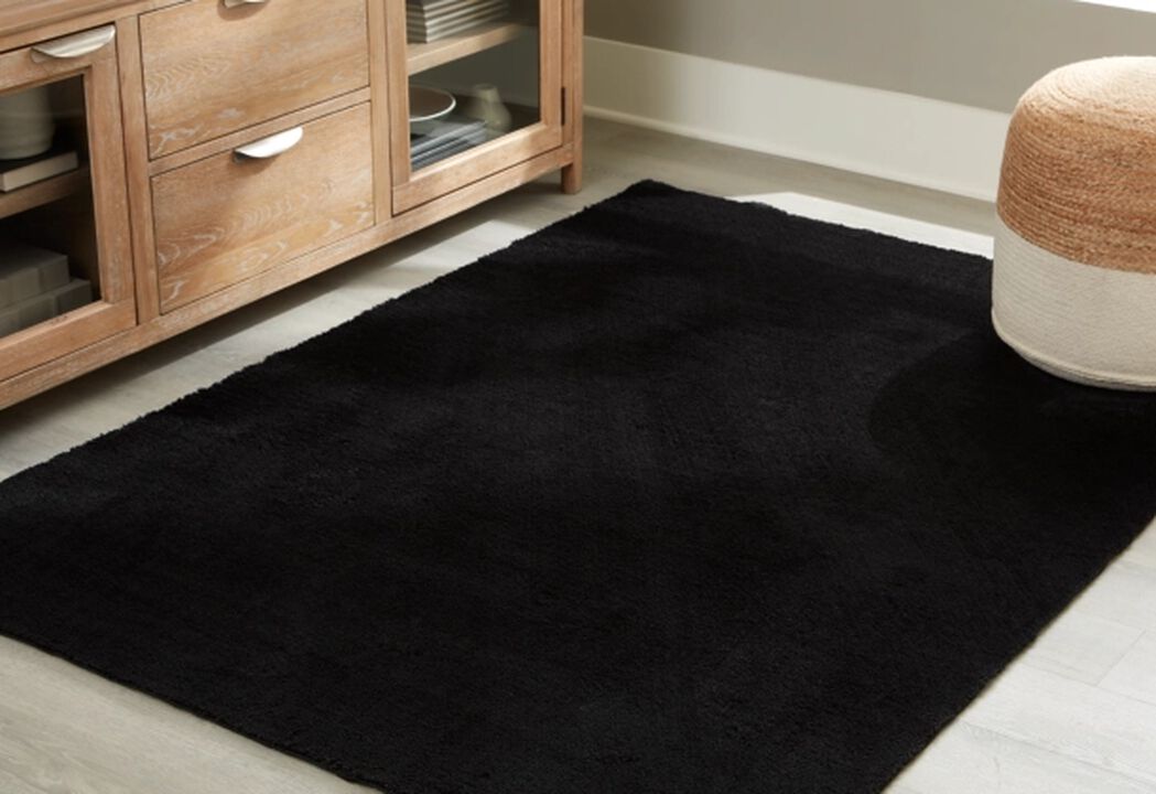 Anaben 5' x 7' Rug, Black