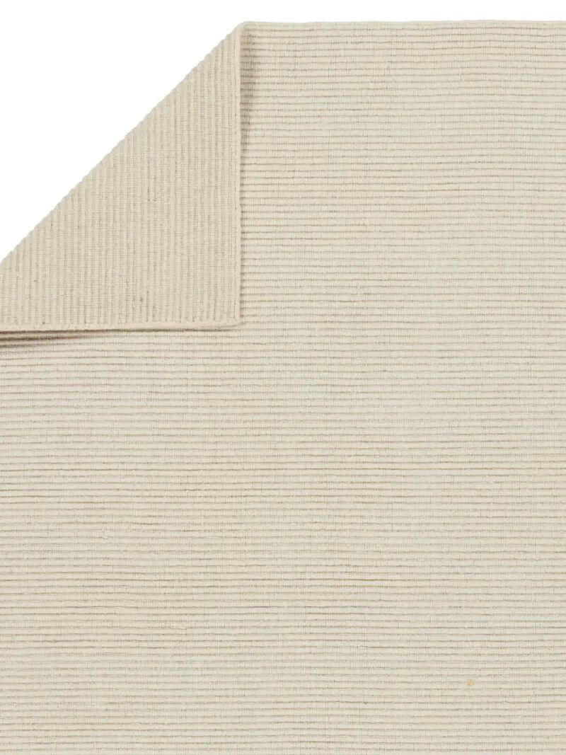 Strada Shyre White 8' x 10' Rug