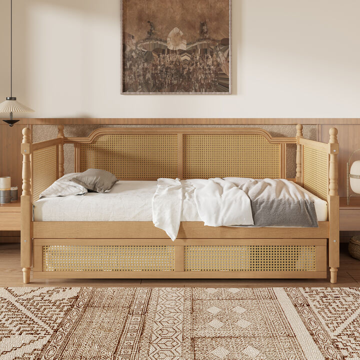 Merax Traditional Daybed with Trundle for Limited Space