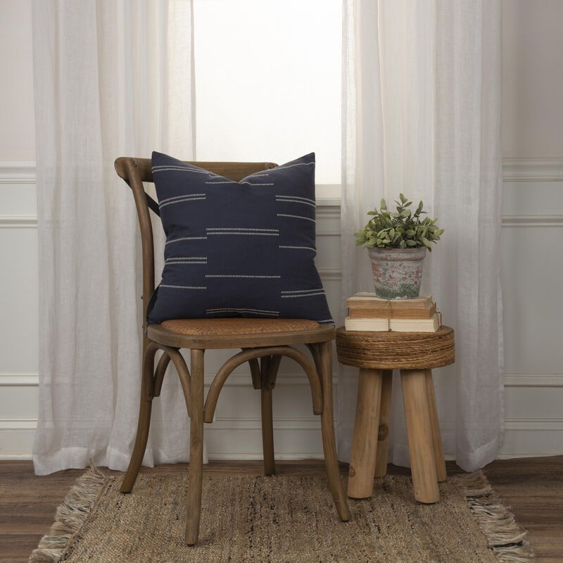 T19675 Pillow