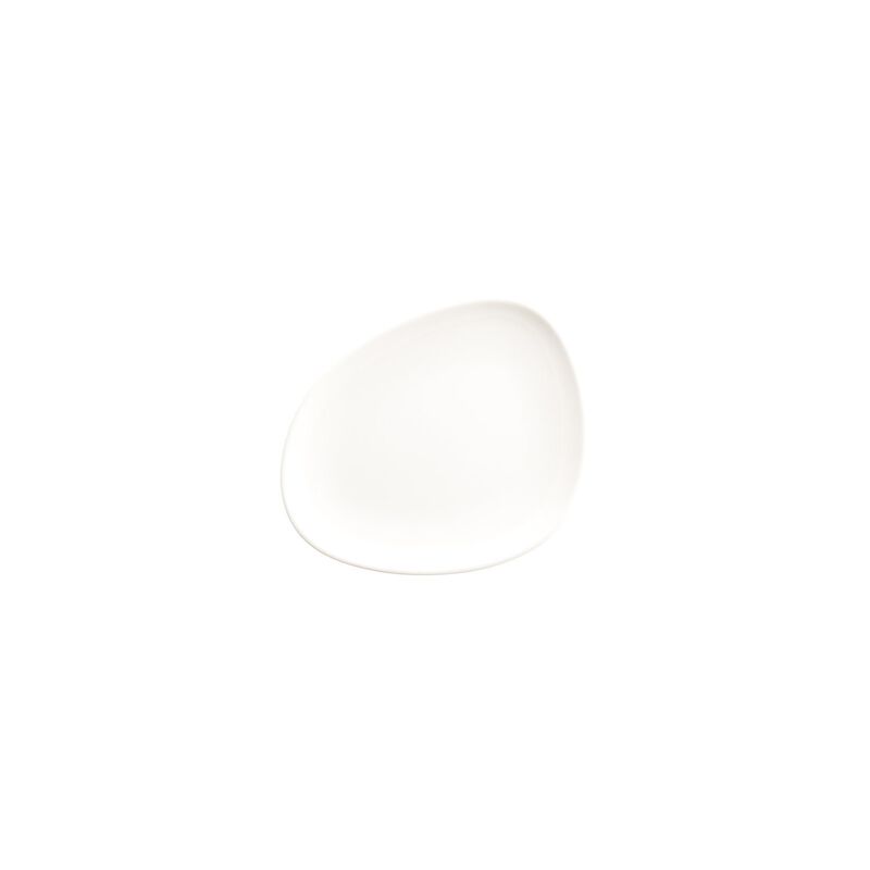 Vago 7.5" x 6" Organic Warm White Porcelain Plate (Set of 4)