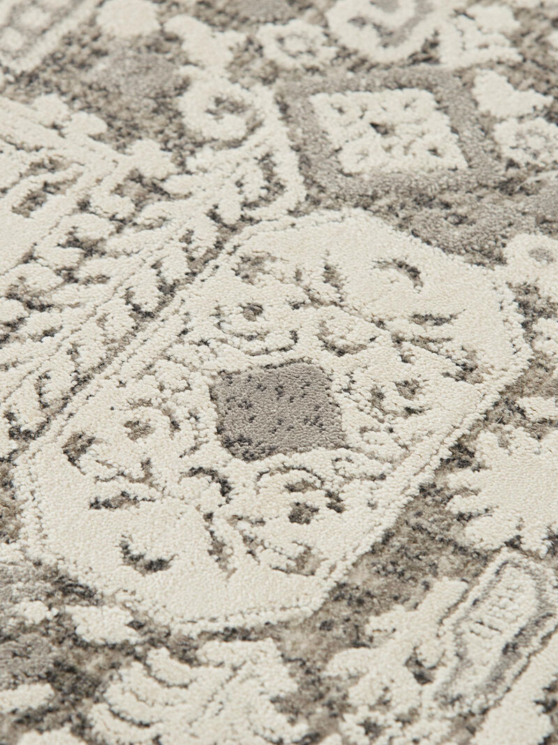 Calabria CLA796 7'10" x 9'10" Rug