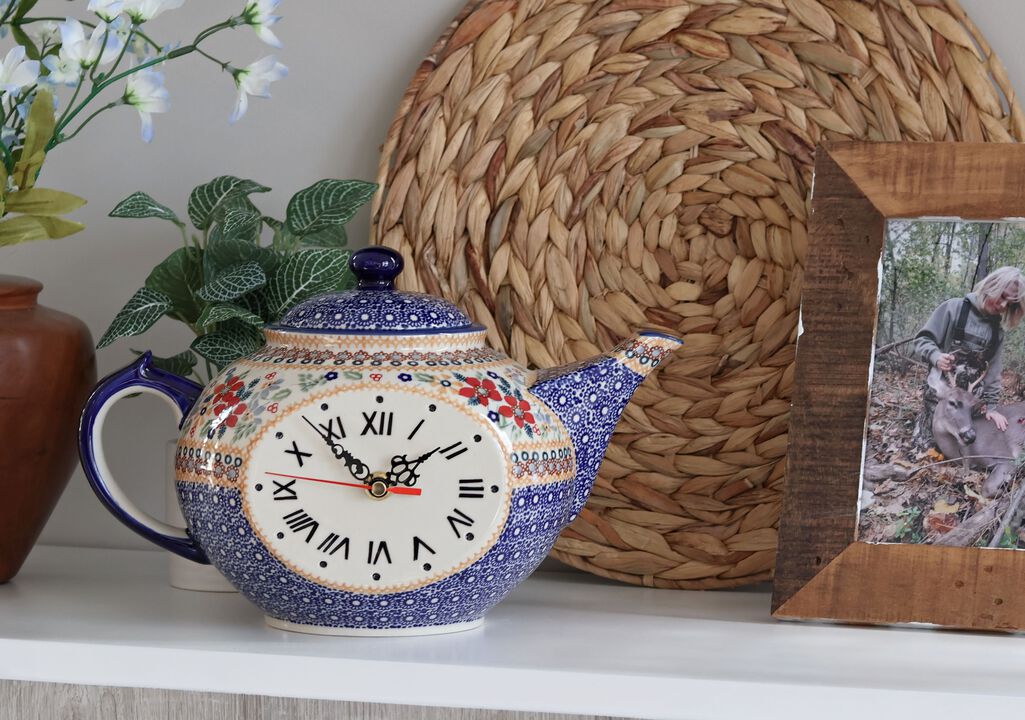 Blue Rose Polish Pottery Small Dots Mantle Teapot Clock