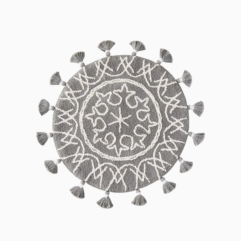SKL Home Saturday Knight Ltd Medallia Visually Appealing 2-Tone Medallion Design Round Rug - 25x25", Gray