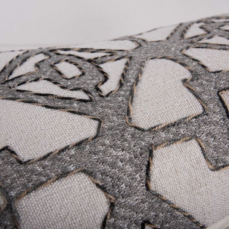 T22304 Pillow