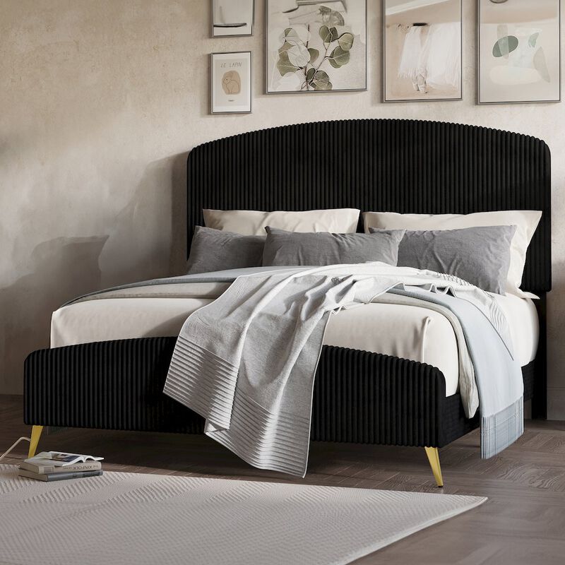New Classic Furniture Kailani Wood Queen Bed, Black