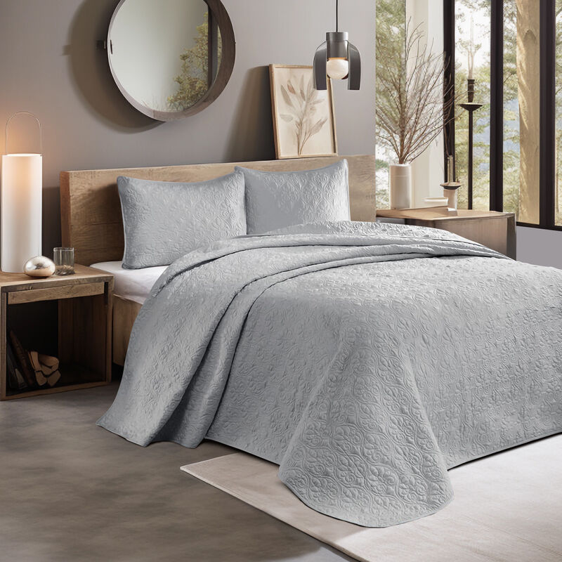 Gracie Mills Sandy Reversible Bedspread Set with Classic Stitch Pattern
