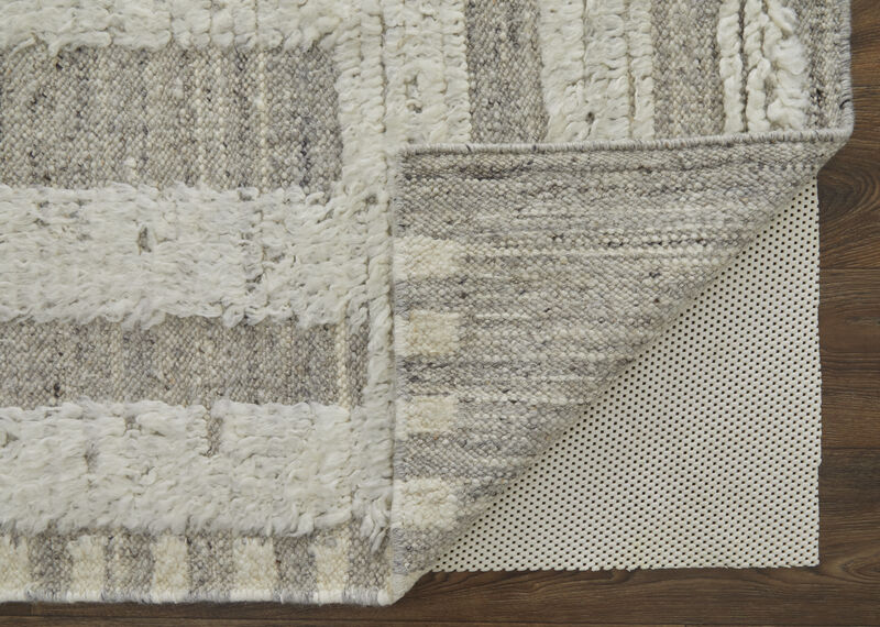 Ashby 8909F Gray/Ivory 9'6" x 13'6" Rug