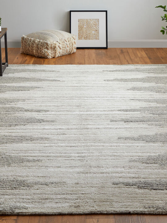 Navaro 8915F 2' x 3' Ivory/Tan Rug