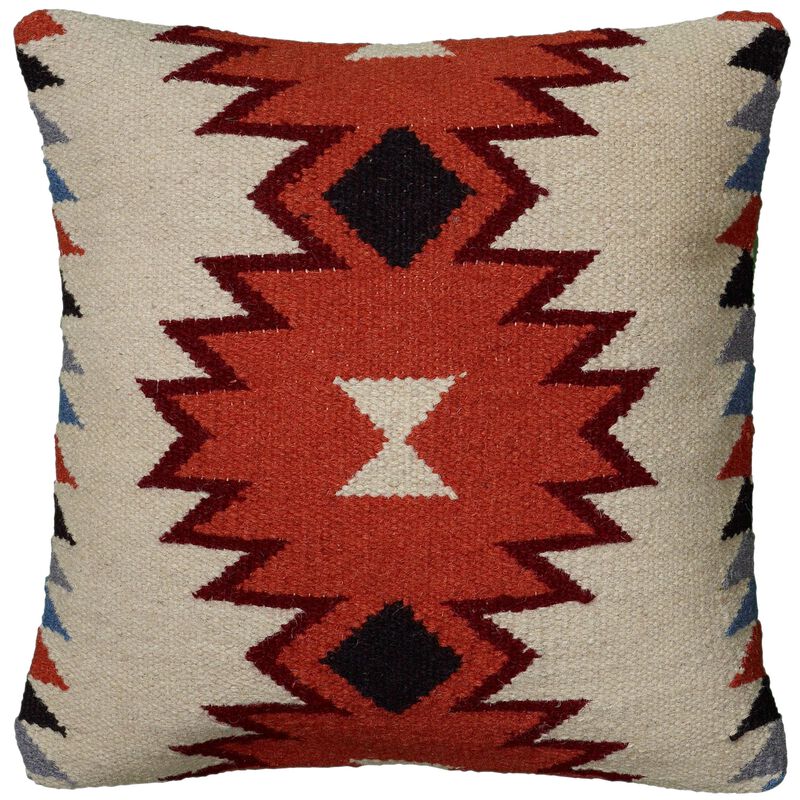 T05821 Pillow