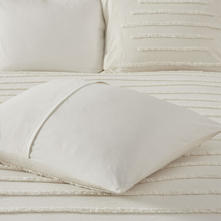 Gracie Mills Sotelo 3 piece Chenille Stripe Comforter Set