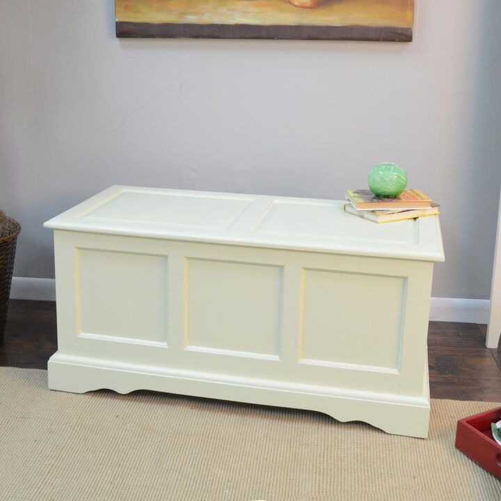 Carolina Living Camden Blanket Chest - Antique Ivory