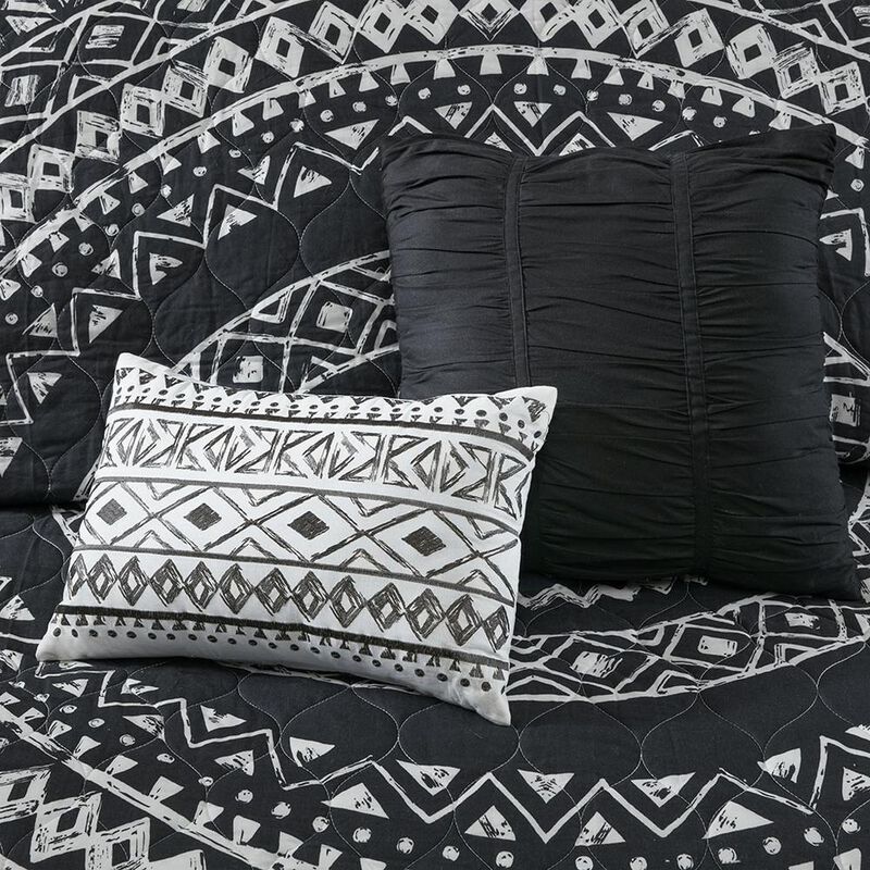Belen Kox Modern Medallion 7-Piece Reversible Cotton Coverlet Set, Belen Kox