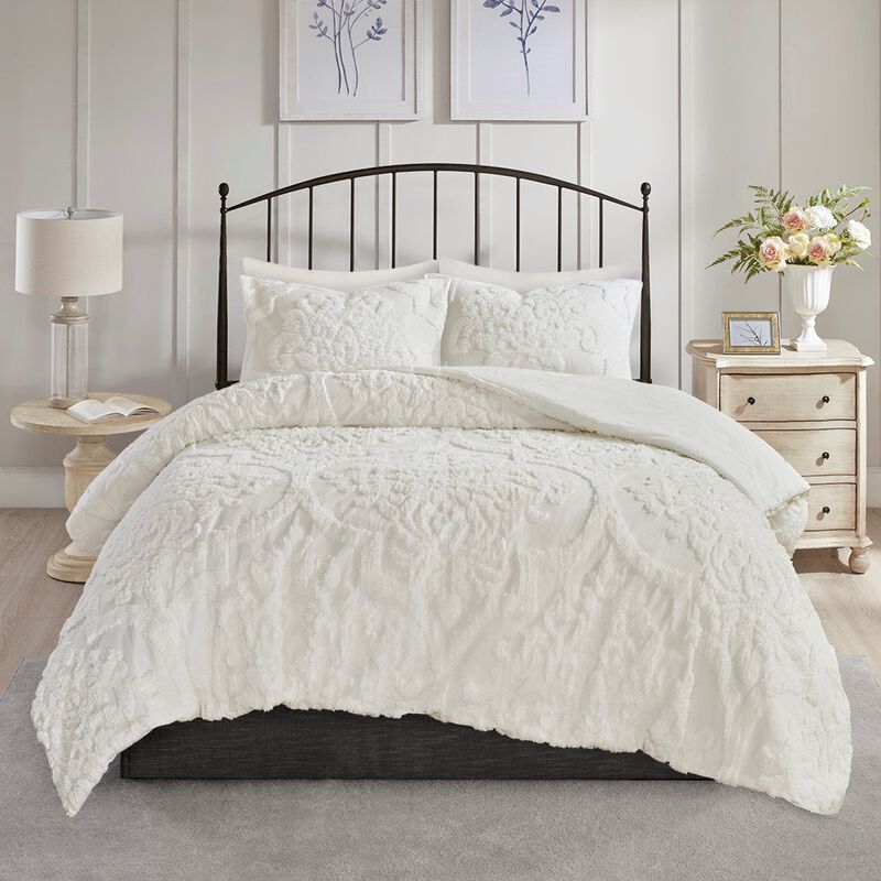 Gracie Mills Fitzpatrick 3 piece Tufted Cotton Chenille Damask Comforter Set