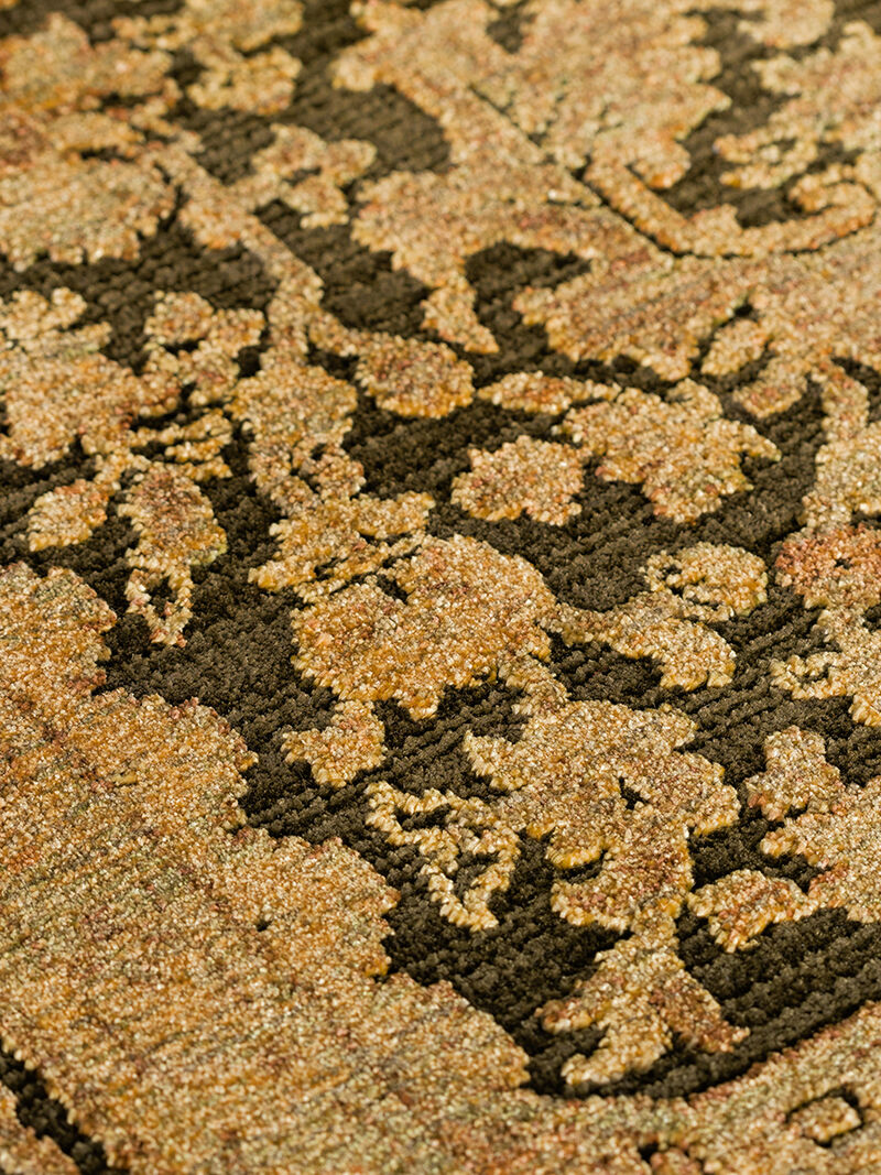 Vizcia VZ3 Gold 3' x 5'1" Rug