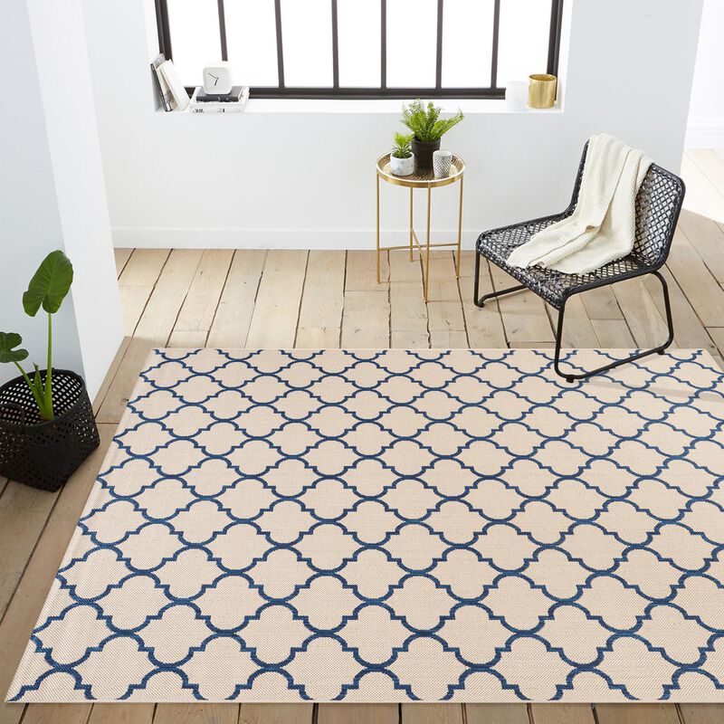 Arabesque Ogee Trellis Indoor/Outdoor Area Rug