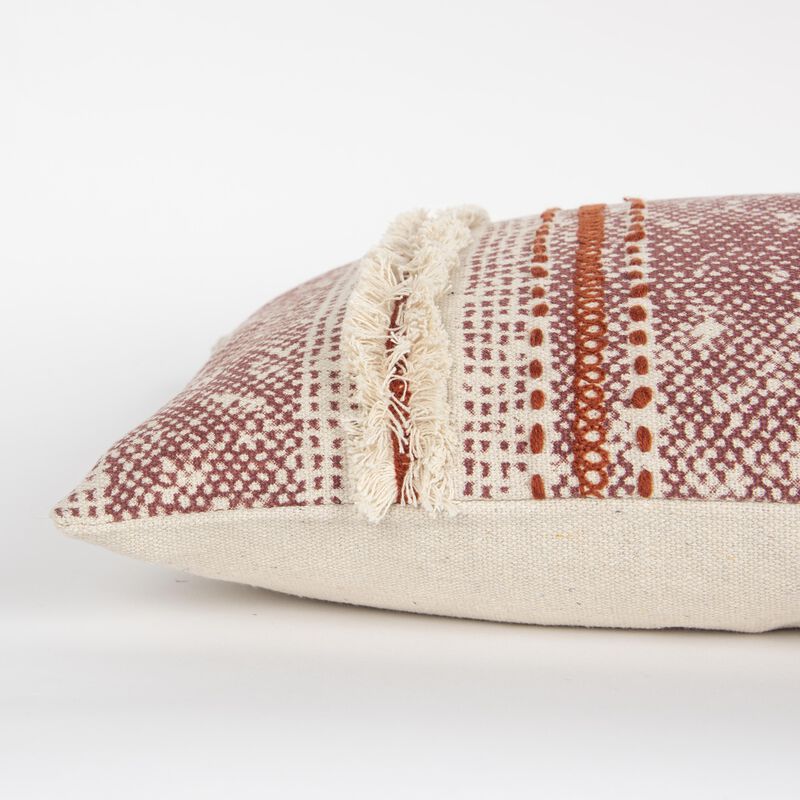 T17810 Pillow