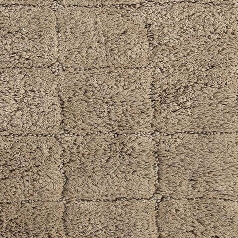 Knightsbridge Summer Tile 220 GSF Non Skid Back Bath Rug 24 x 40 - White