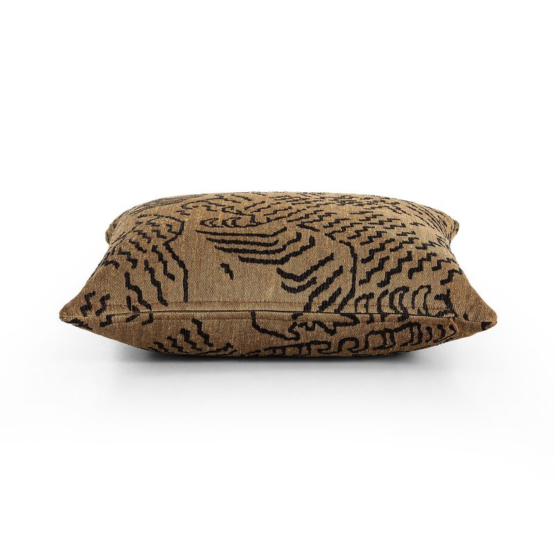 Maxson Pillow