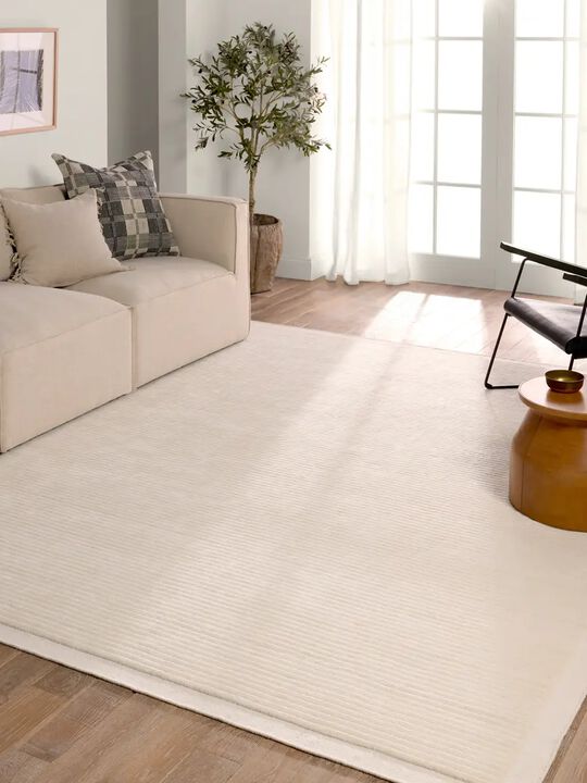 Racka Vayda White 4' x 6' Rug