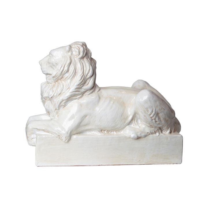 Lion Sculpture