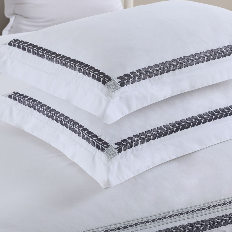 Egyptian Linens - Sadie Percale Embroidered Duvet Cover Set - Made in Egypt