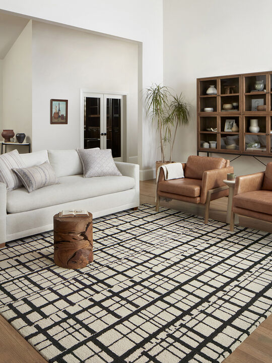 Polly POL02 Black/Ivory 18" x 18" Sample Rug
