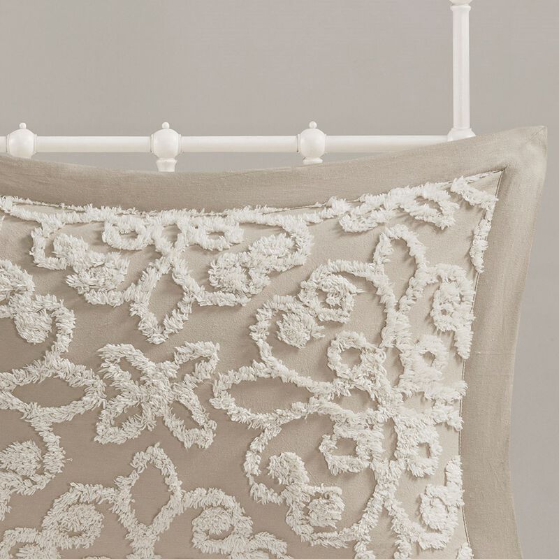Gracie Mills Eldridge 3-Piece Tufted Chenille Floral Medallion Bedspread Set